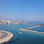 לינה וארוחת בוקר Le Notti Di Gioia 3*