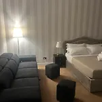 לינה וארוחת בוקר Le Notti Di Gioia